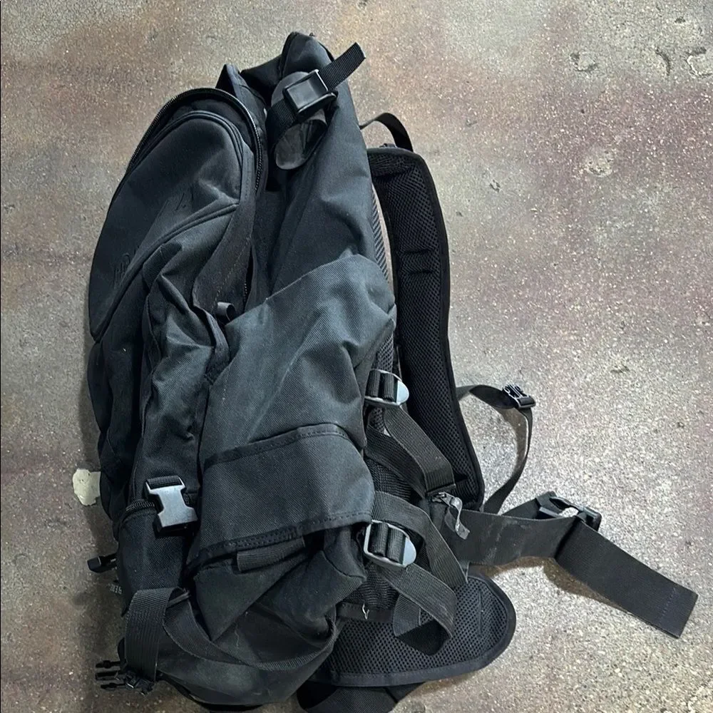 Black Men's Backpack